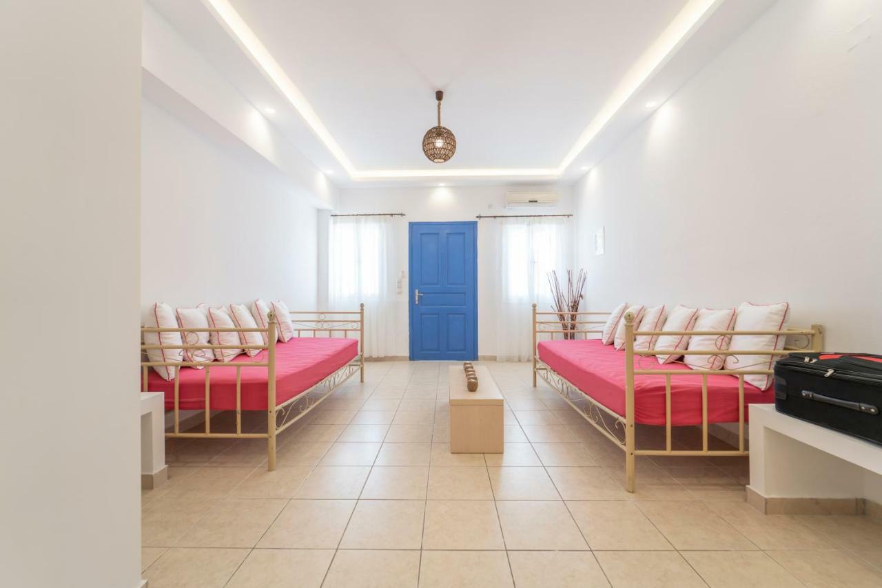 Hotel Bella Santorini à Agios Georgios  Extérieur photo